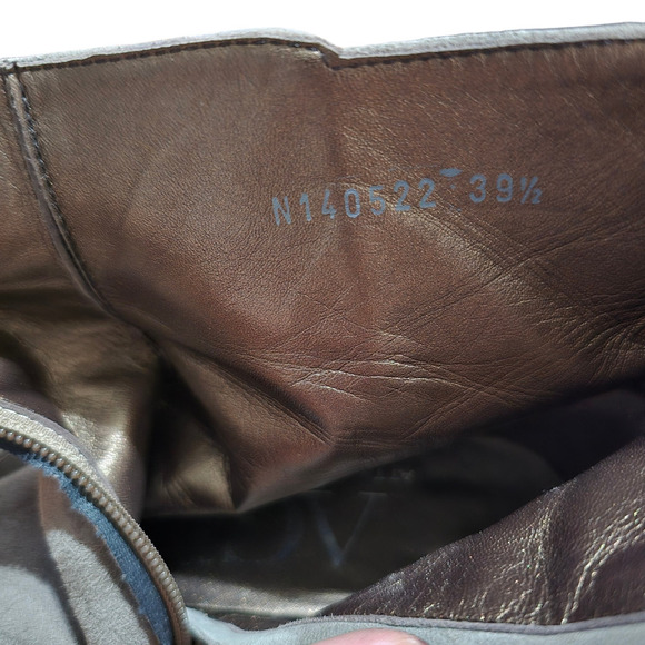 AGL Suede Block Heel Booties grey 9 Women’s Attilio Giusti Leombruni - Picture 8 of 8